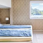 Holiday home 3 Bedroom Stunning In Lyngdal