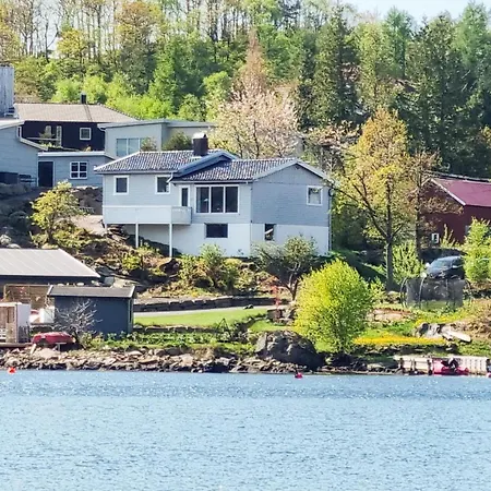 3 Værelses Fantastisk Bolig I * Lyngdal