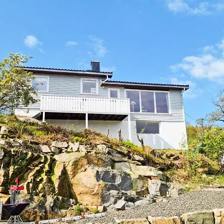 3 Bedroom Stunning In Feriehus