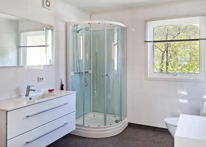 3 Bedroom Stunning In * Lyngdal